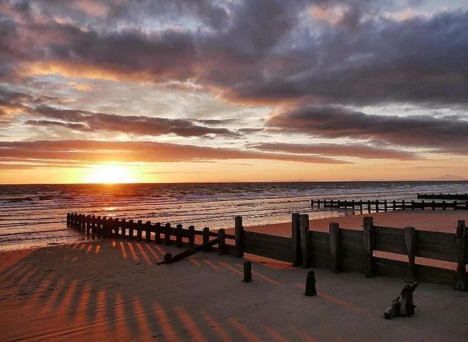 Harbourside 2 Bed Apartment, Barmouth Bridge Views Екстериор снимка