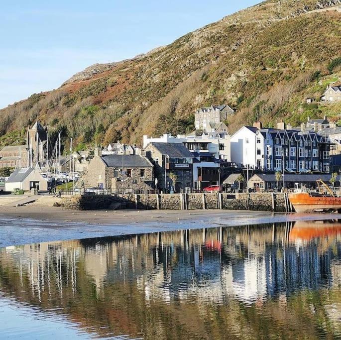 Harbourside 2 Bed Apartment, Barmouth Bridge Views Екстериор снимка